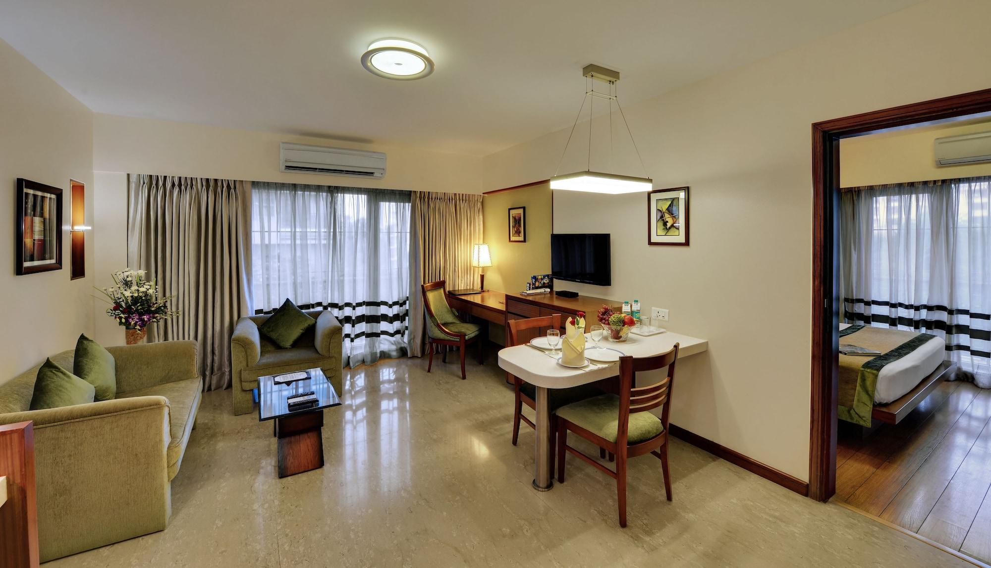 Grand Residency Hotel & Serviced Apartments Bombaj Exteriér fotografie