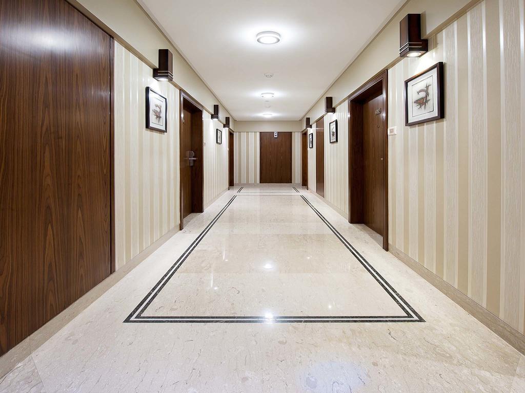 Grand Residency Hotel & Serviced Apartments Bombaj Exteriér fotografie