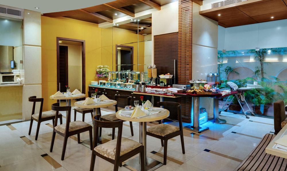 Grand Residency Hotel & Serviced Apartments Bombaj Exteriér fotografie