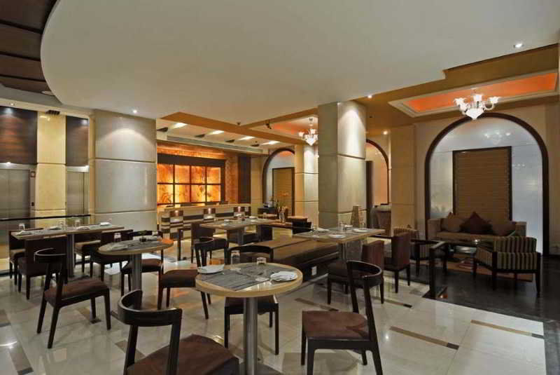 Grand Residency Hotel & Serviced Apartments Bombaj Exteriér fotografie